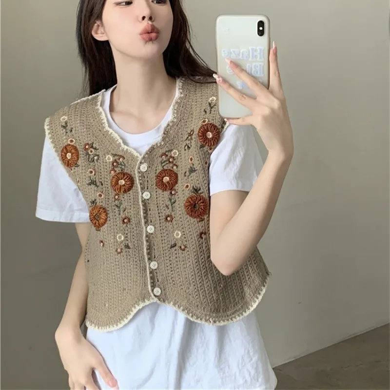 Vests Women Folk-style Embroidery Floral V-neck Trendy Hollow Out Casual All-match Knitted Ins Korean Fashion Cropped Classy