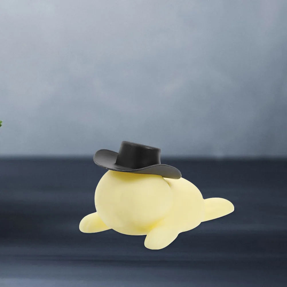 30Pcs Mini Cowboy Hats Small Plastic Western Caps for Crafts Party Decorations DIY Accessories Miniature Hats Party Decorations