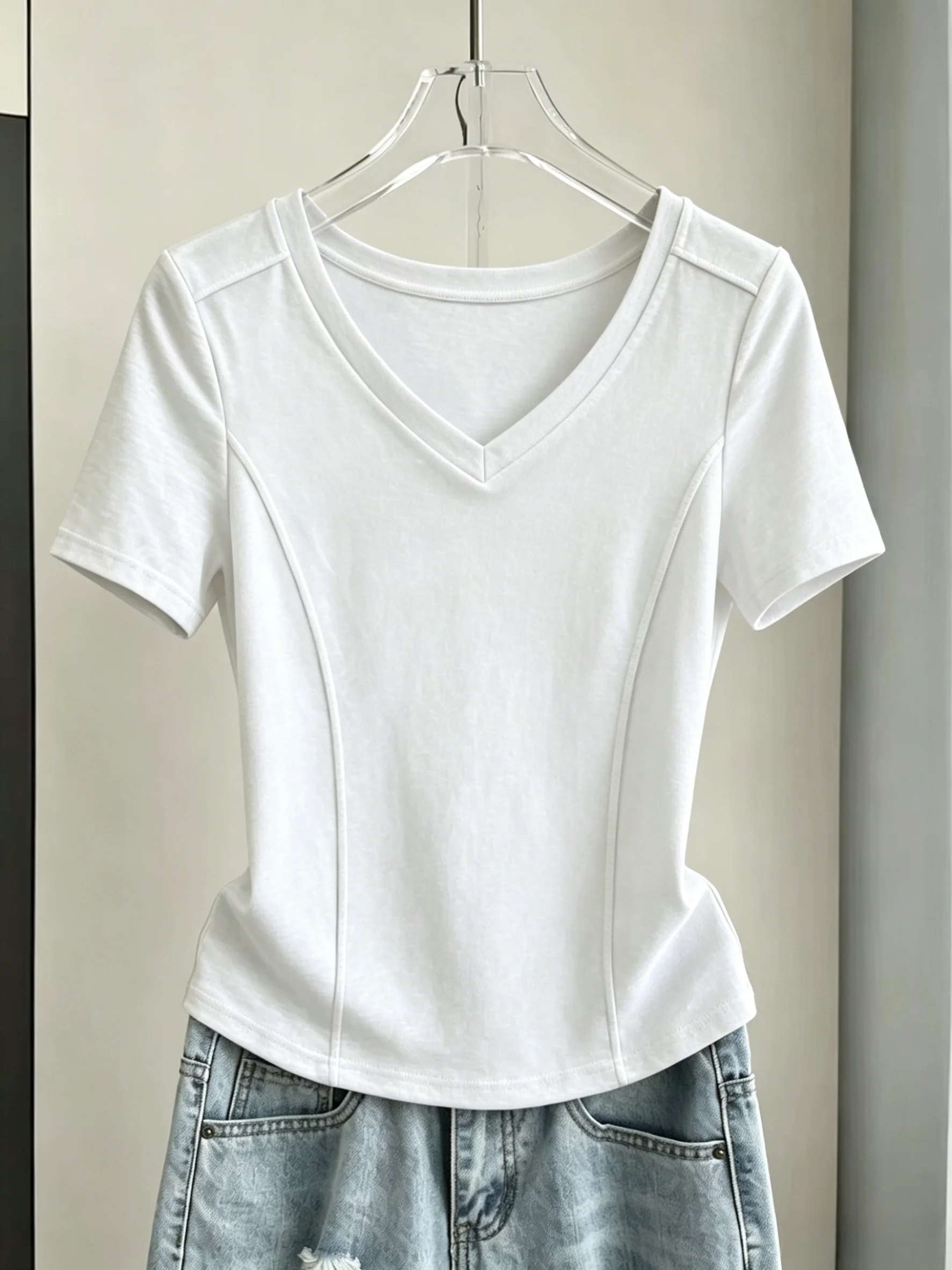 Slim Fit V-Neck Short Sleeve T-Shirt 95 Cotton  Color Summer New Style for plus Size Women Casual Versatile Top