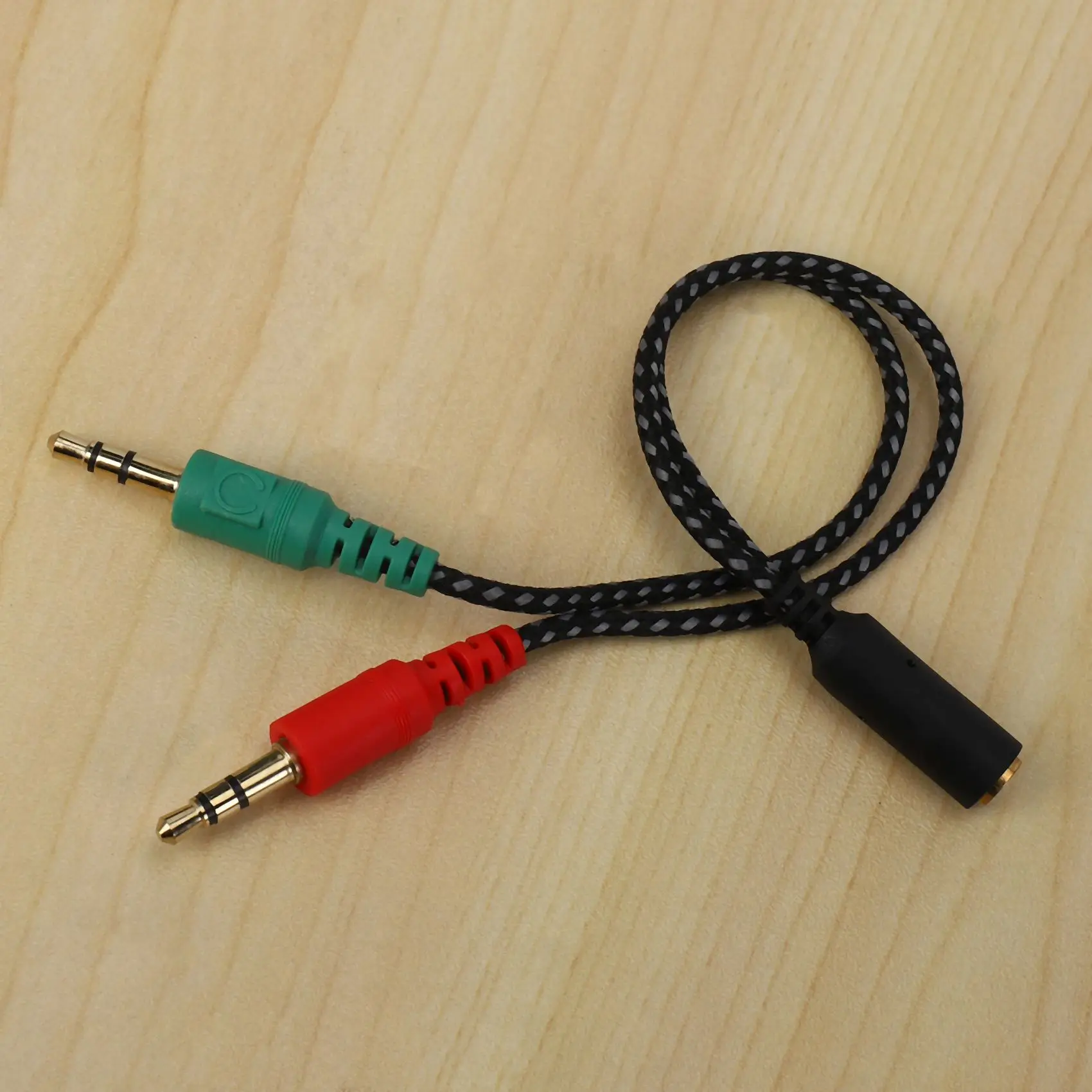 

LDFH Headphone Splitter for Computer, Earphone Adapter for PC Audio & Mic, 3.5mm Female to Dual 3.5mm Male