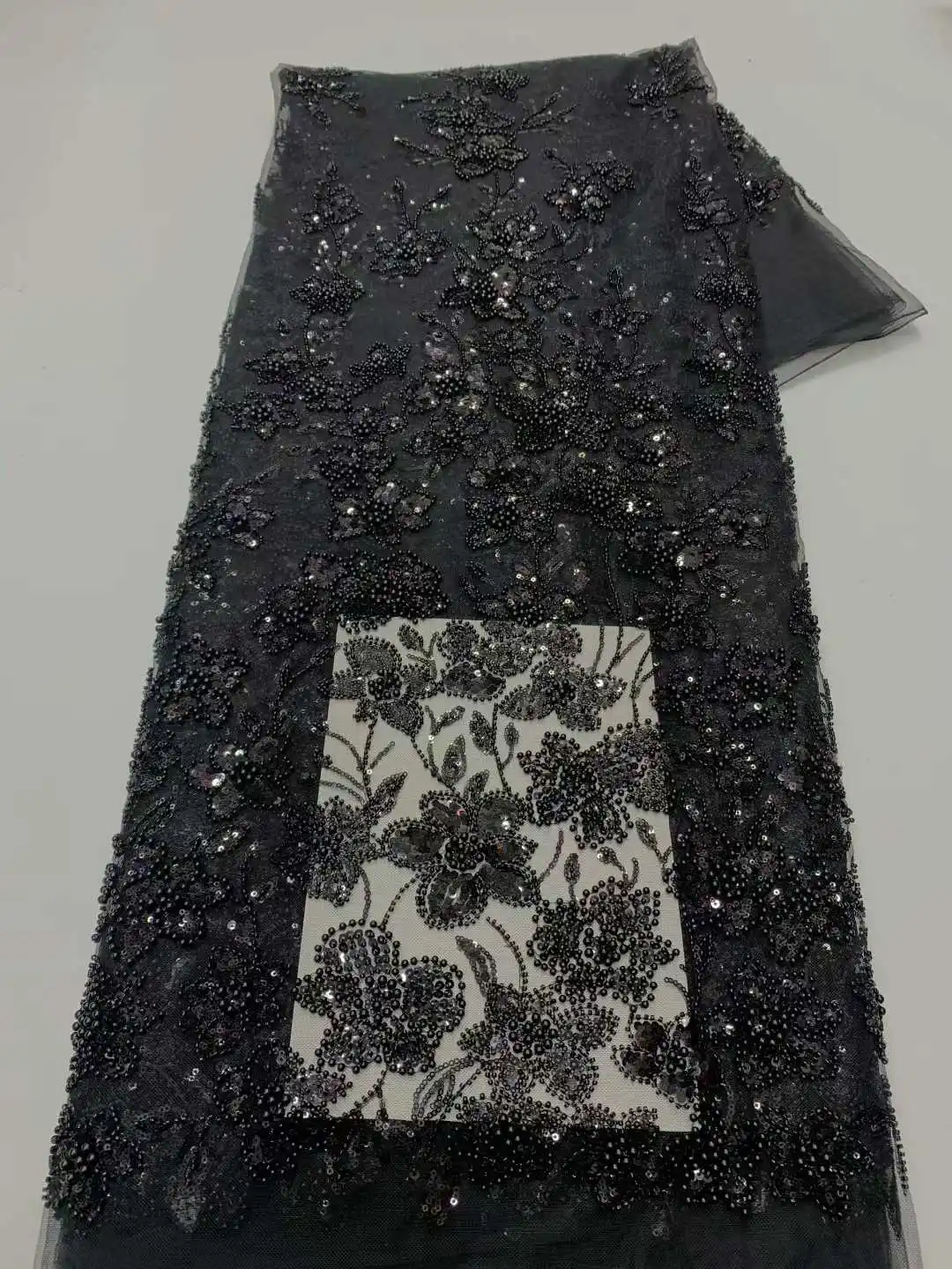 Nigerianischen Luxuriöse Afrikanische Perlen Spitze Stoff Hohe Qualität Pailletten Stickerei Afrikanische Französisch Spitze Stoff Für Nähen Kleid