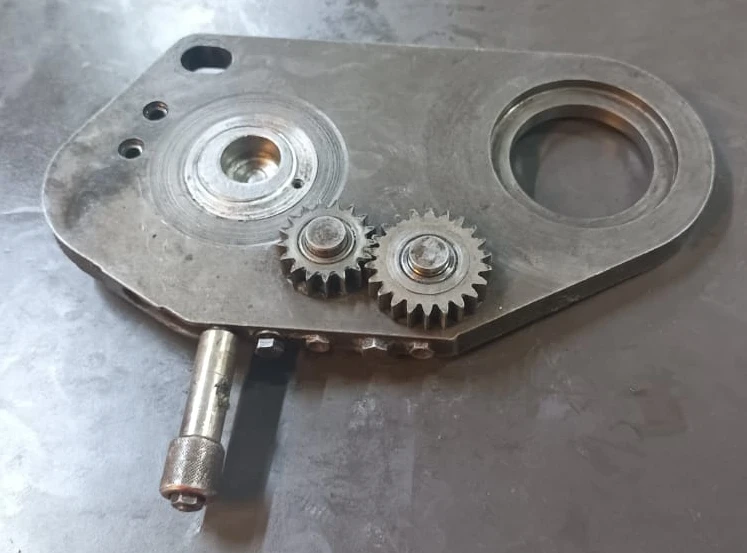 1 pair Original Used C5.721.048F Bearing Plate OS C5.721.047S Bearing Plate DS Operator Side  Drive Side Plate