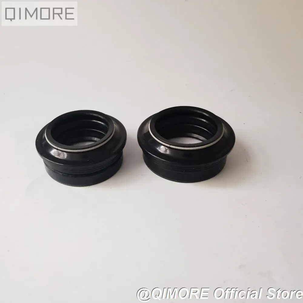 2-spring Oil Seals 31-43-10.5 / Dust Covers for Front Fork / Front Shock Absorbers of WY125 MCR125 CM125 CBT125 WH100