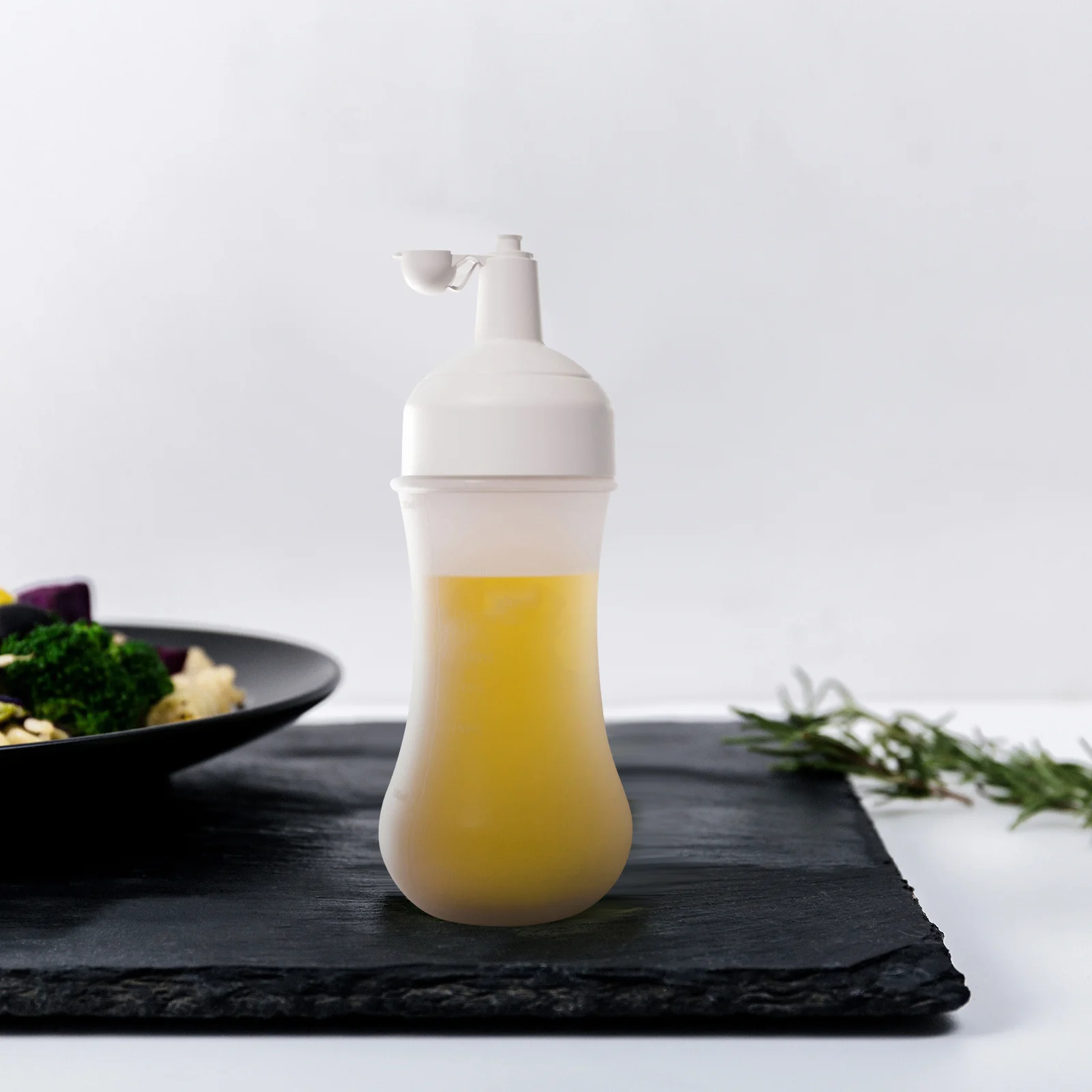 

3pcs 280Ml Condiment Squeeze Bottle Set Pp Material Measuring Scale Non-Deformable Cooking Baking Sauce Dispenser Kitchen Bbq