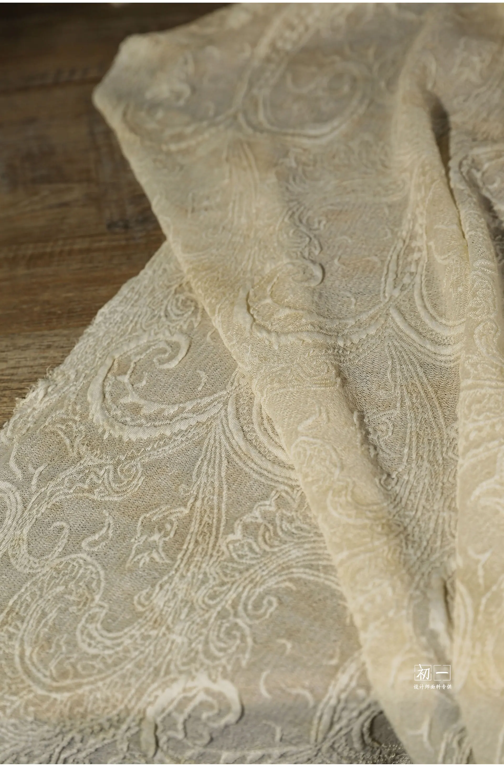 Gefleckter, altgefärbter dreidimensionaler Relief-Paisley-Strickstoff, dünn, transparent, mikroelastisch, für DIY-Textur-Kleidungsdesign – Detail 19