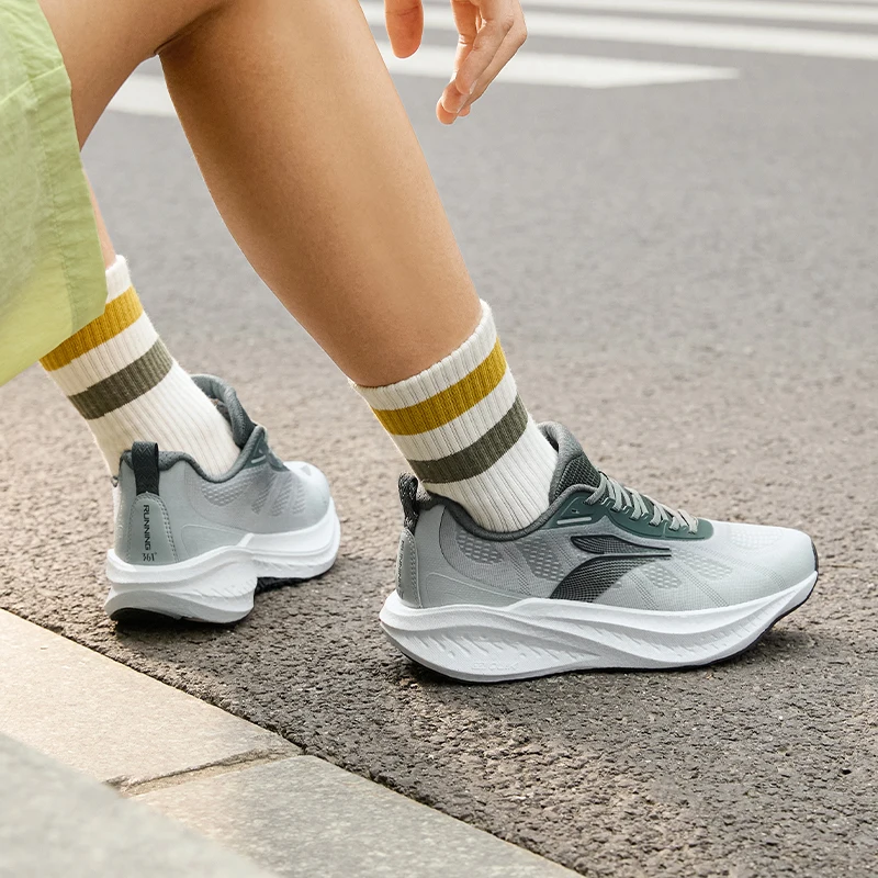 361 Degrees PopBlaze 4SE Men Running Shoe Versatile Thick Bottom Rebound Casual Shock-absorber Stable Male Sneaker 672512233 view 6