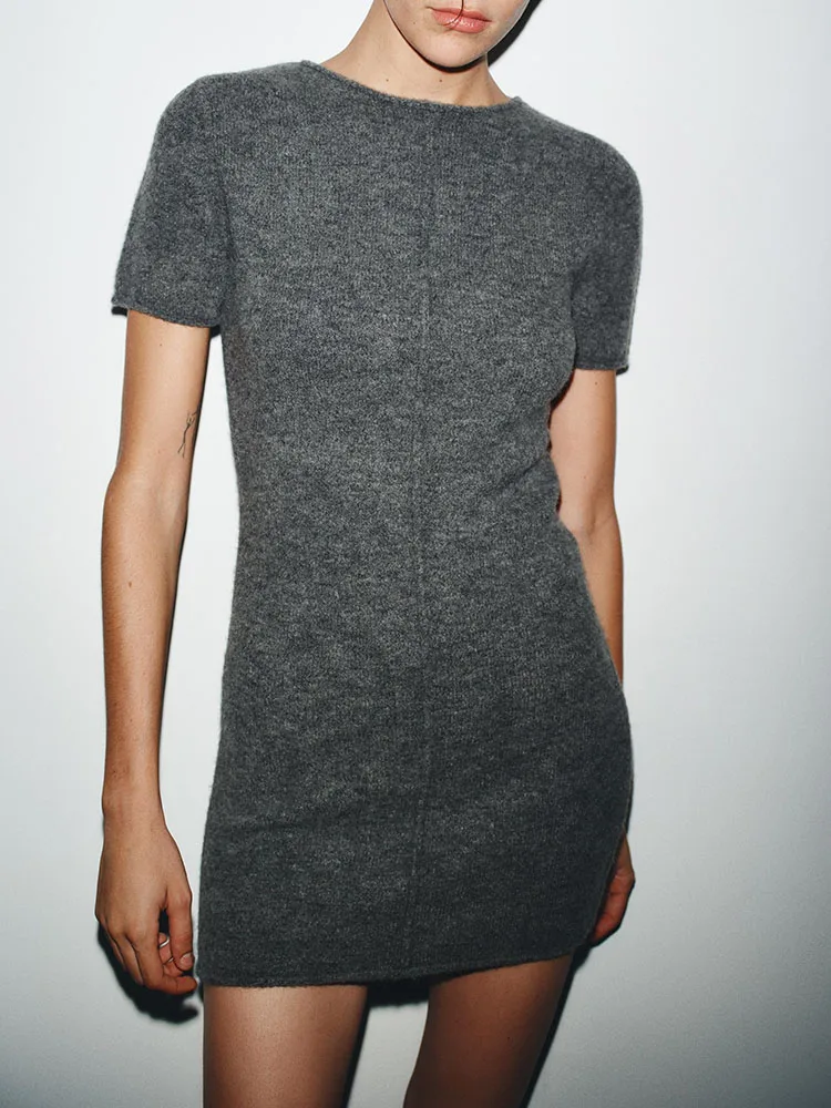 

Faionable round Ne ort Sve Soft Ribbed Dr New Arrival Winter 2025 Women's Clothing Ele U-Ne Evening Gown