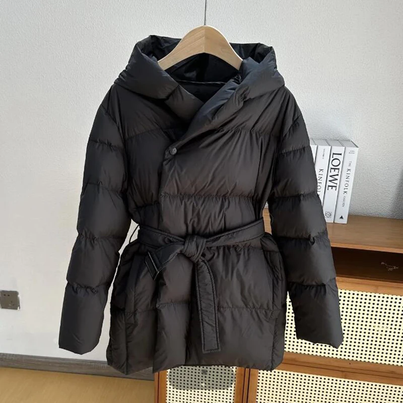 Winter Women\'s Cotton Padded Jackets Ultra Light Warm Casual Coat Female Puffer Jacket With a Belt Hooded Parka Overcoat