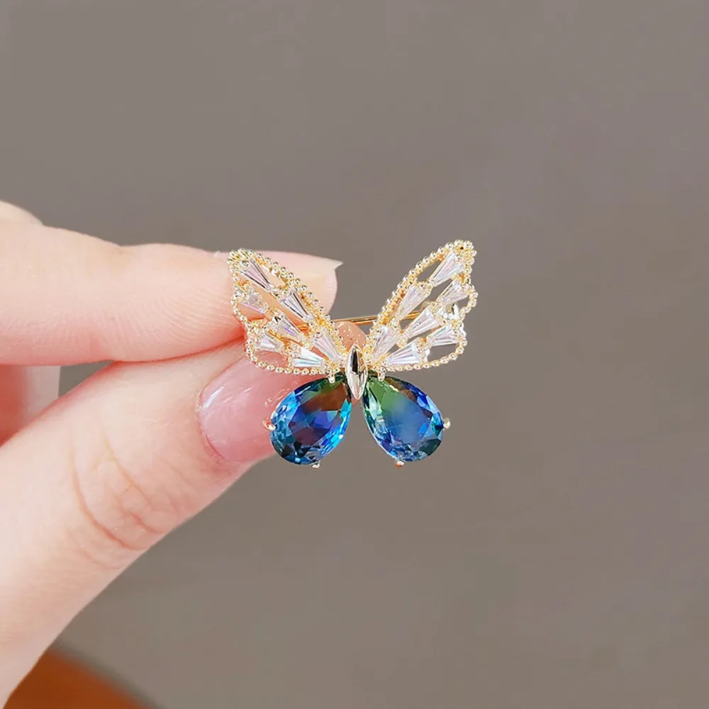 Fashion Crystal Brooches for Women Anti-glare Flower Animal Bow Lapel Pins Alloy Fixed Sweater Clothing Accessories