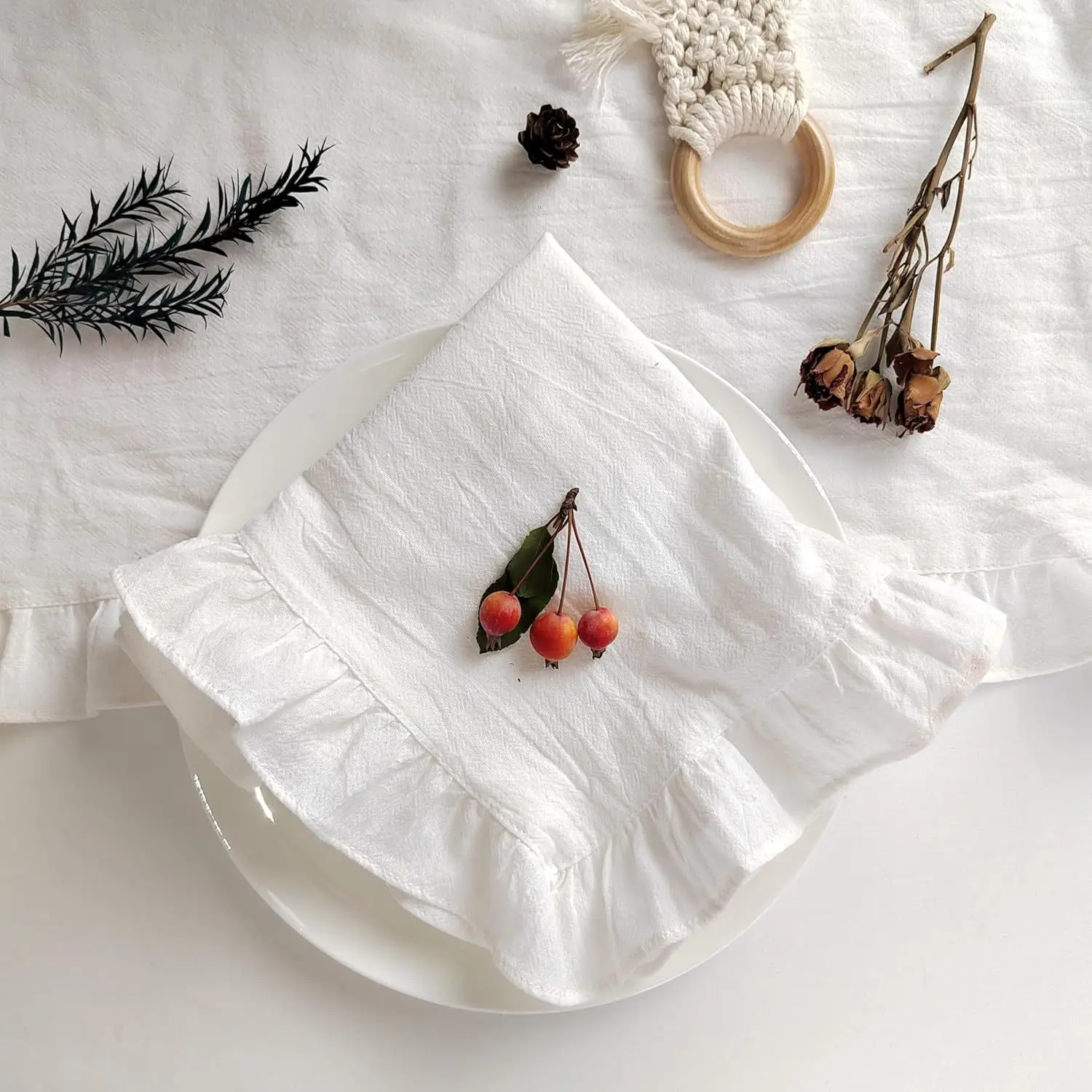 

Set of 4 Linen Ruffle Dinner Napkins 30x45cm, 100% Pure Linen Ruffle Cloth Napkins for Easter, Wedding, Handcrafted and Washable