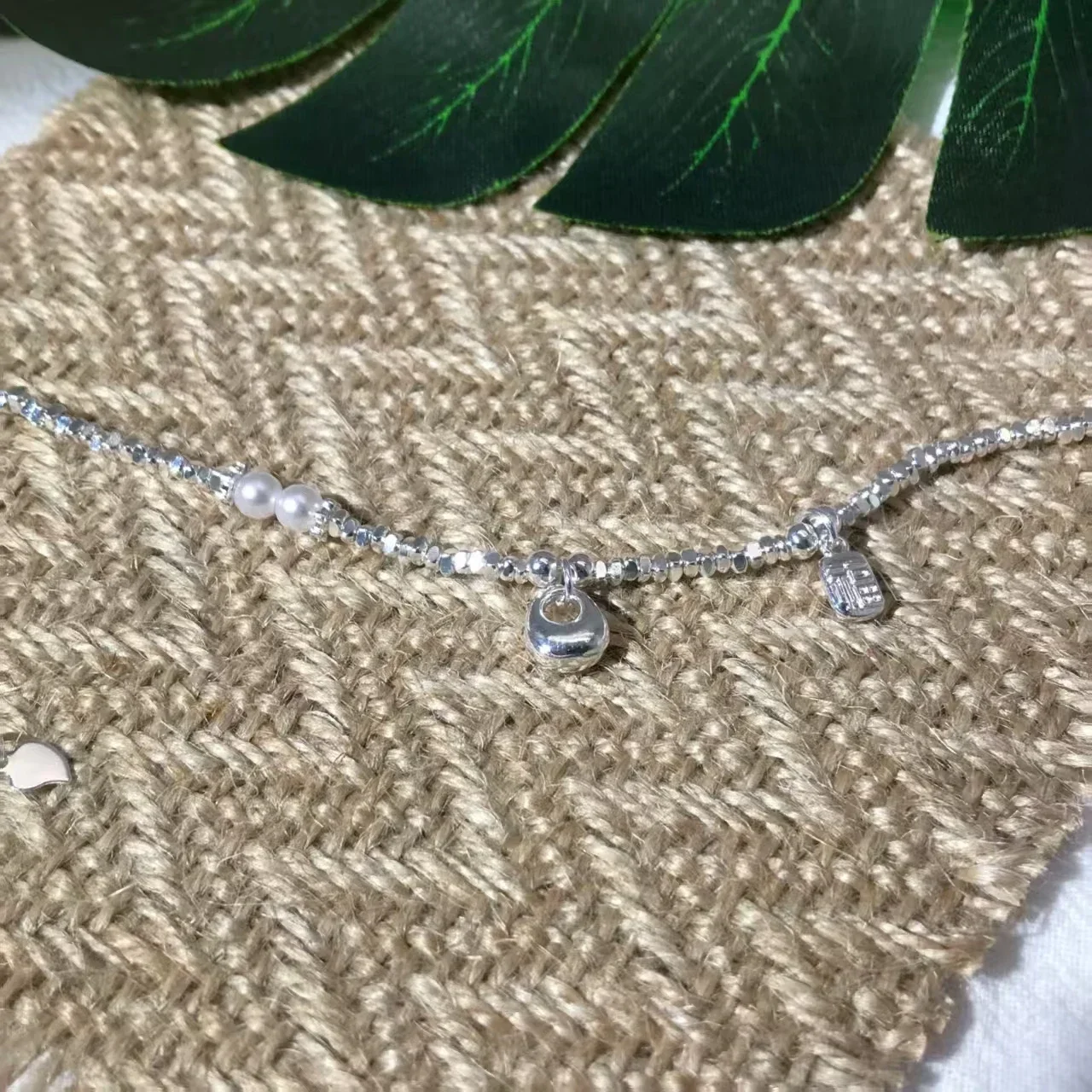New Fashionable, Exquisite and Cute Lucky Small Ingot Broken Silver Classic, Small and Minimalist Bracelet Valentine's Day Gift