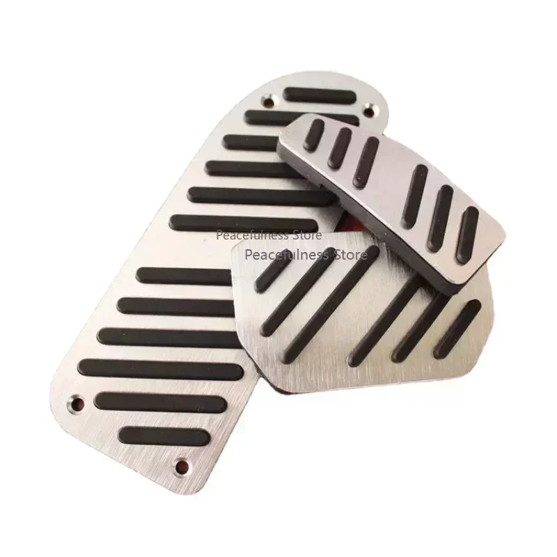 Applicable to Suzuki Alto Beidou Star Swift accelerator brake pedal aluminum alloy car interior trim modification