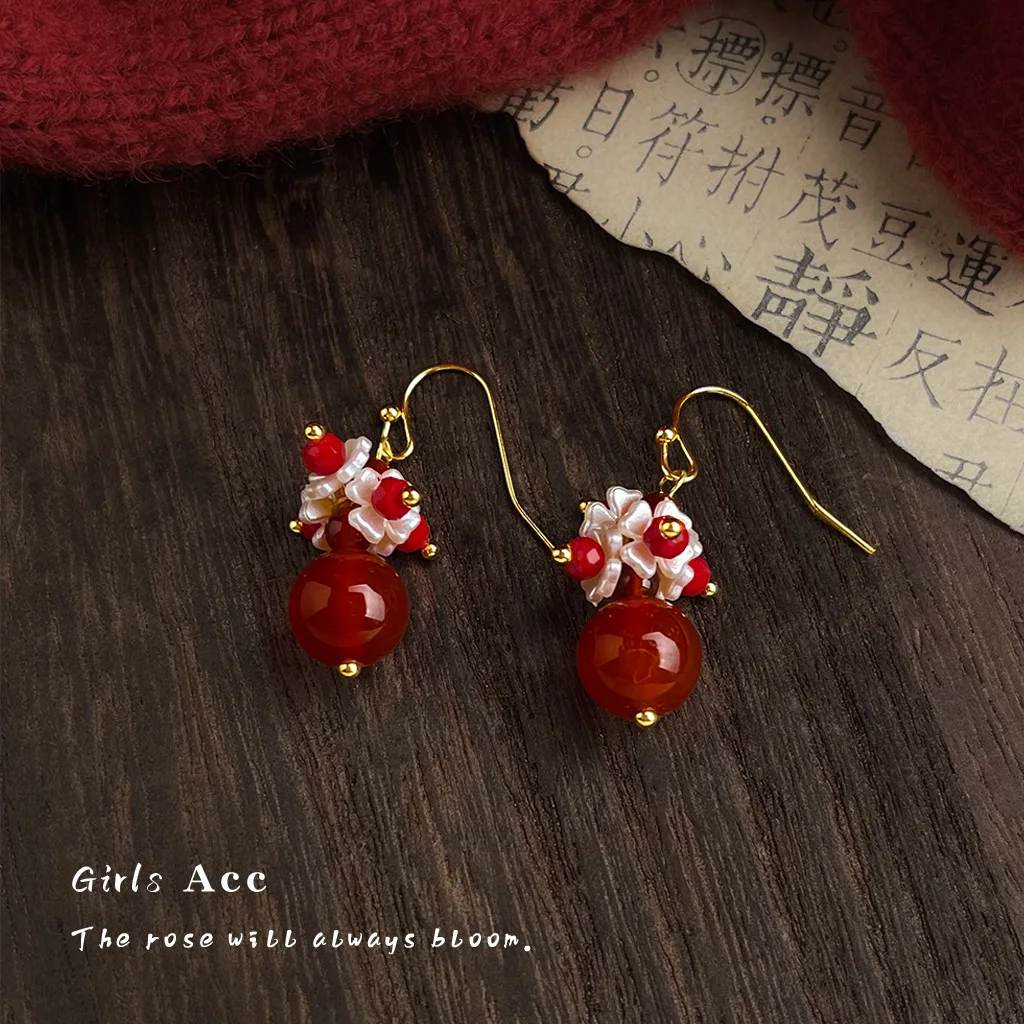 

Hot Sale Handmade Chinese Style Retro Literary Red Agate Flower Beaded Earrings Niche Premium New Year Festive Ear Drop Jewelry