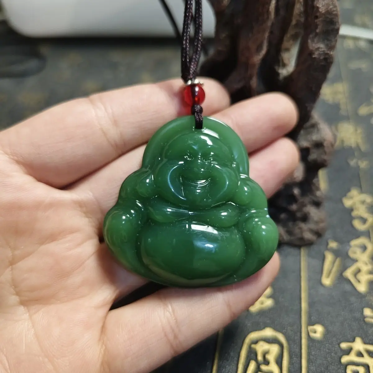 

New Sound Bodhisattva Female Maitreya Buddha Pendant Buddha Necklace Mascot Jewelry Lucky Transshipment Mahjong