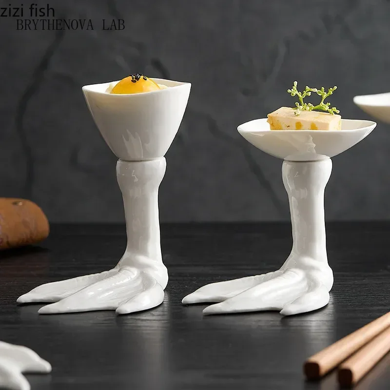 Creative High Foot Ceramic Goose Feet Dim Sum Plate Dessert Restaurant Plate Sushi Molecular Cuisine Specialty Tableware