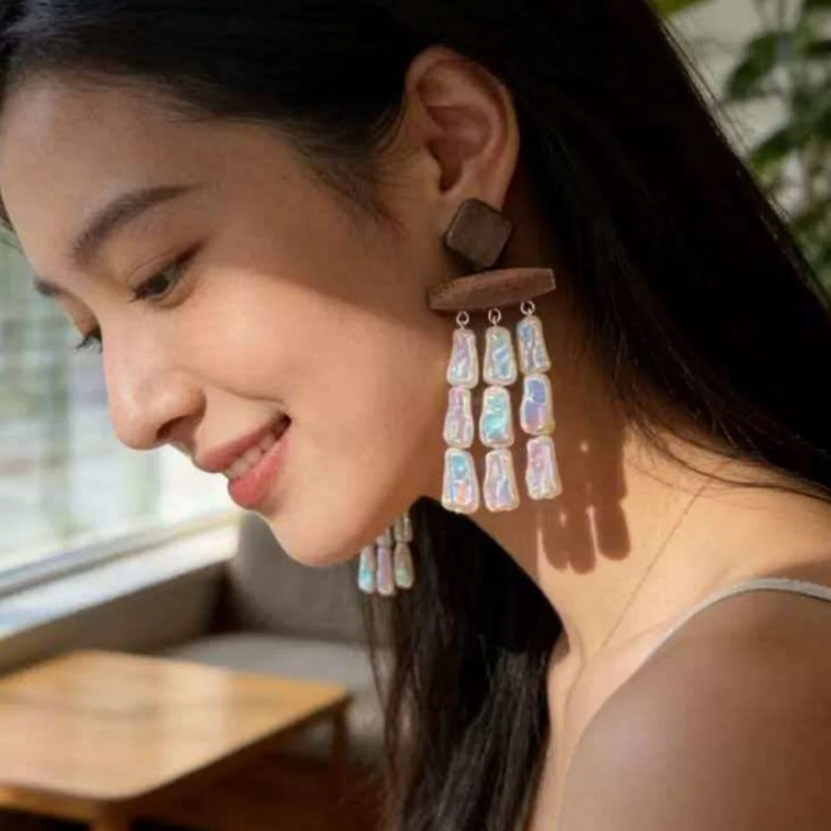 Baroque Simulated Pearl Curtain Shaped Drop Earrings for Women Wooden Irregular Pearl Beads Spliced Dangle Earrings Jewelry Gift