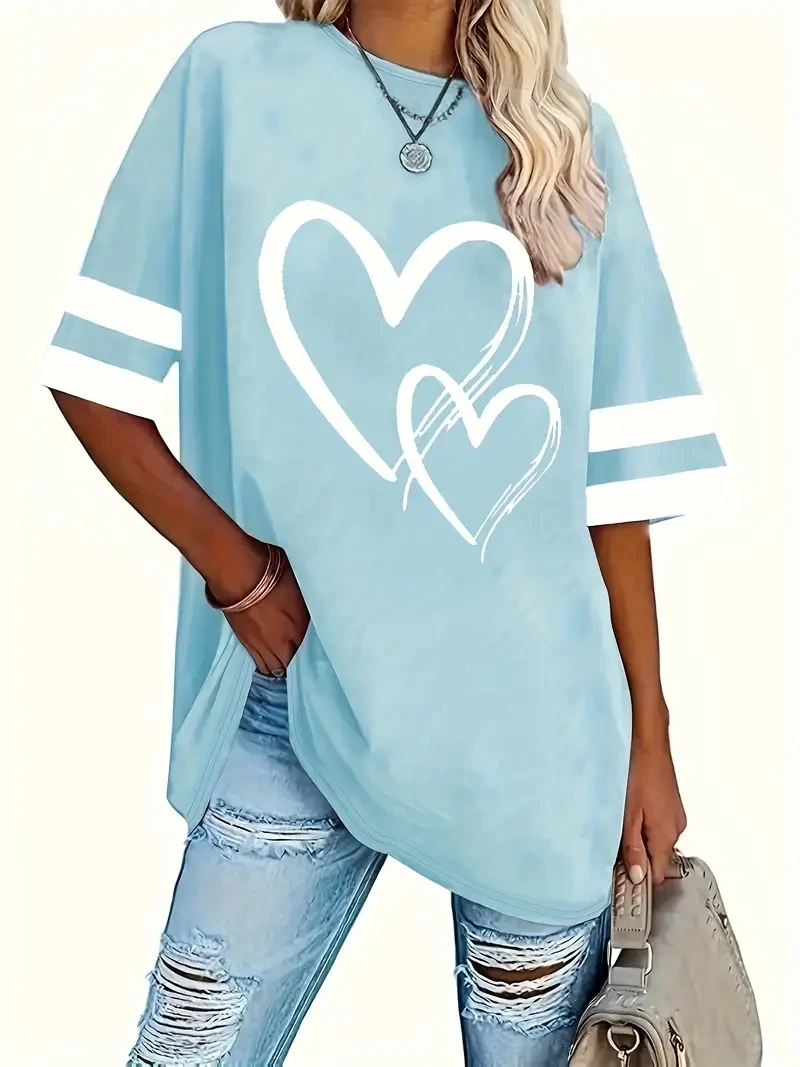 Plus Size Heart Print T-Shirt Casual Crew Neck Short Sleeve T-Shirt Women\'s Plus Size Clothing