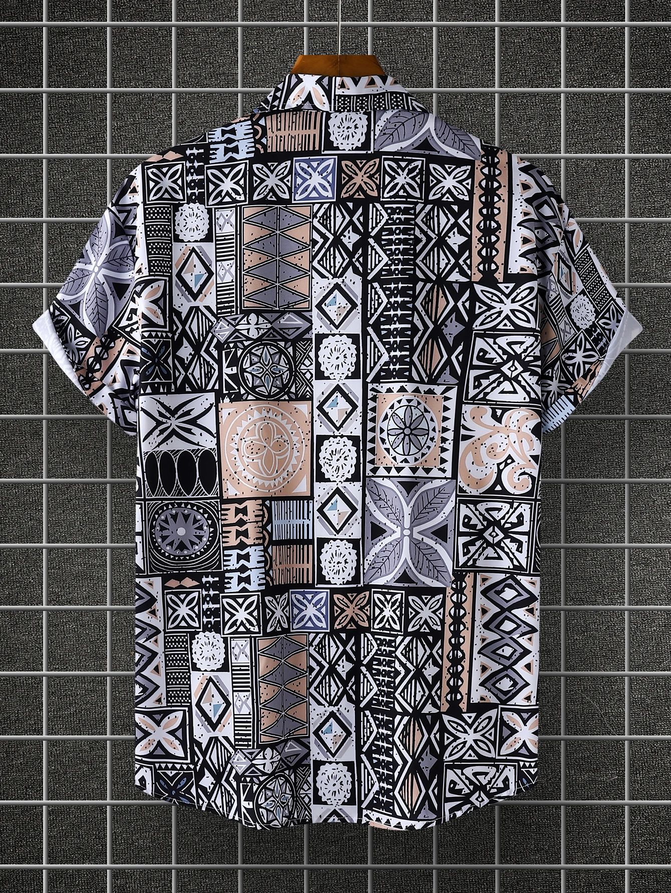 Hawaiian beach shirt men's short-sleeved casual shirt seaside vacation quick-drying loose floral top men's short-sleeved shirt t