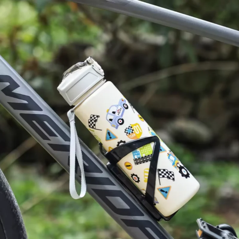 Dinossauro arco-íris copo de palha bonito garrafa de água acampamento ao ar livre piquenique reutilizável copo leve utensílios de mesa ao ar livre 750ml à prova de vazamento