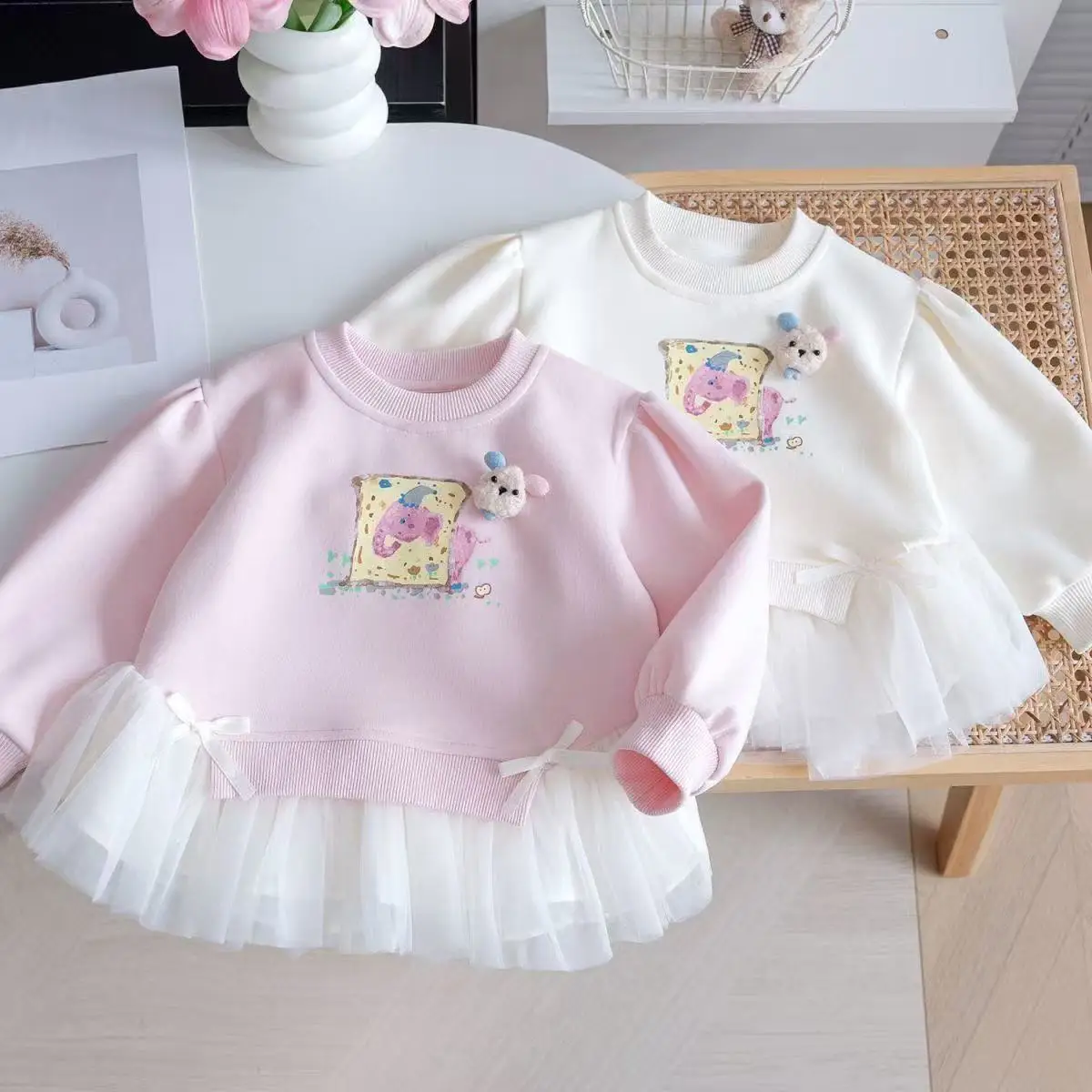 

Kids Girls' Cartoon Sweater 2026 New Spring and Autumn Children's Cotton Lace Lace Dress With Western Style Bow 80-130cm
