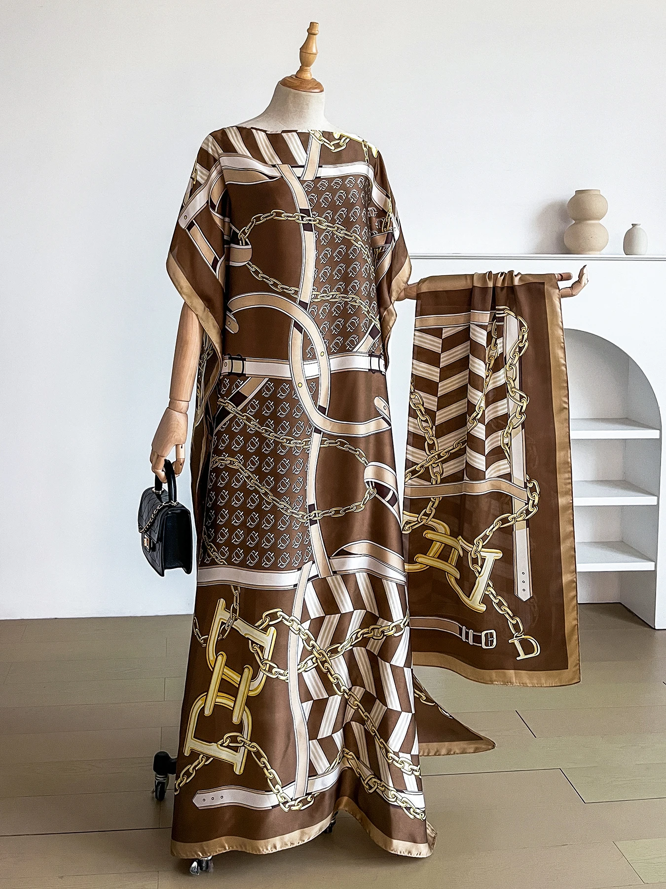 Popular Chain Print Boat Neck Modest Dress Elegant Batwing Sleeve Loose Maxi Dress With Hijab African Women's Clothing view 4