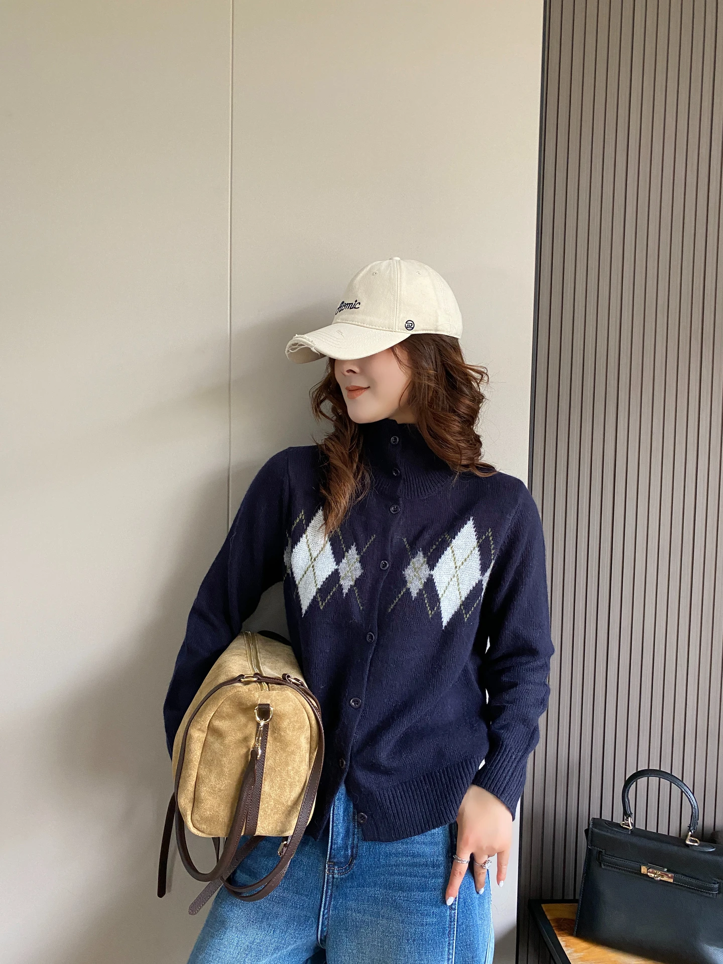 

Ретро-кардиган с вышивкой, женский, с воротником-стойкой, модный, с ромбовидным узором, в корейском стиле, с длинными рукавами