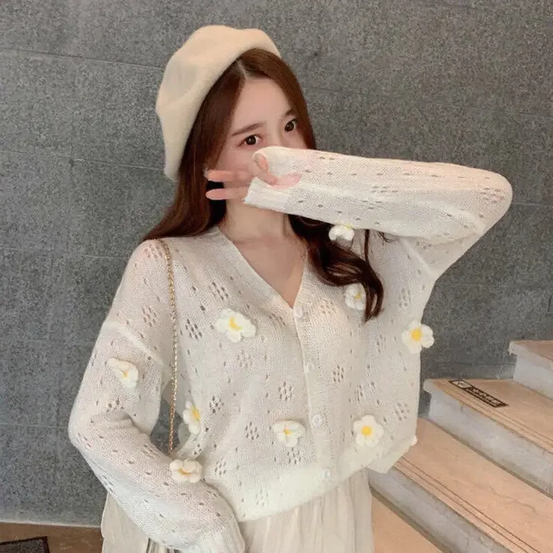 

Cardigan Women Kawaii Appliques Loose Korean Ins Stylish Female V-neck Solid Jumpers Spring Streetwear Single-breasted Soft New