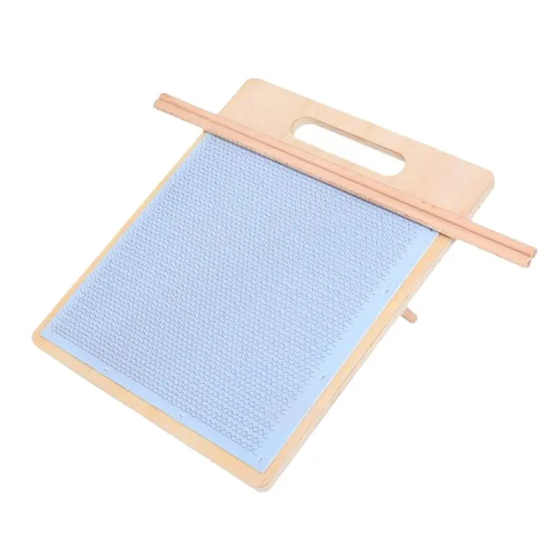 A20F-For Easy Drafting& Rollag Removal Wool Blending Board Includes 2 Dowel Rods Wooden Yarn Backing Board