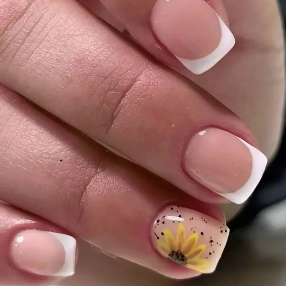 New Short Round False Nails Zebra Stripes Fake Nails Detachable Star Flowers Nail Tips for Salon