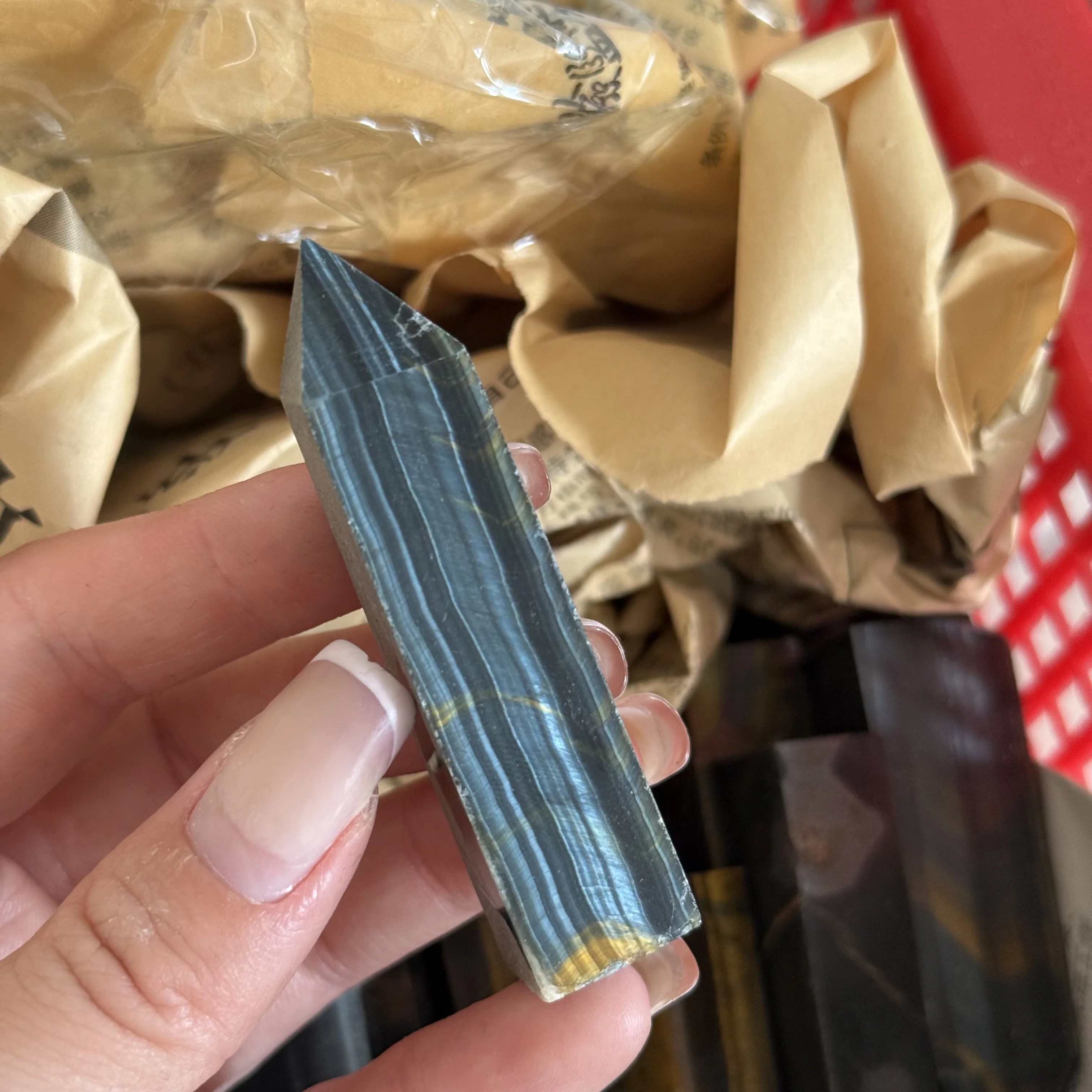 Natural Blue Tiger Eye Stone Single Point Wand Mineral Crystal Hexagonal Prism Home Decoration Stones Crafts Christmas Gifts
