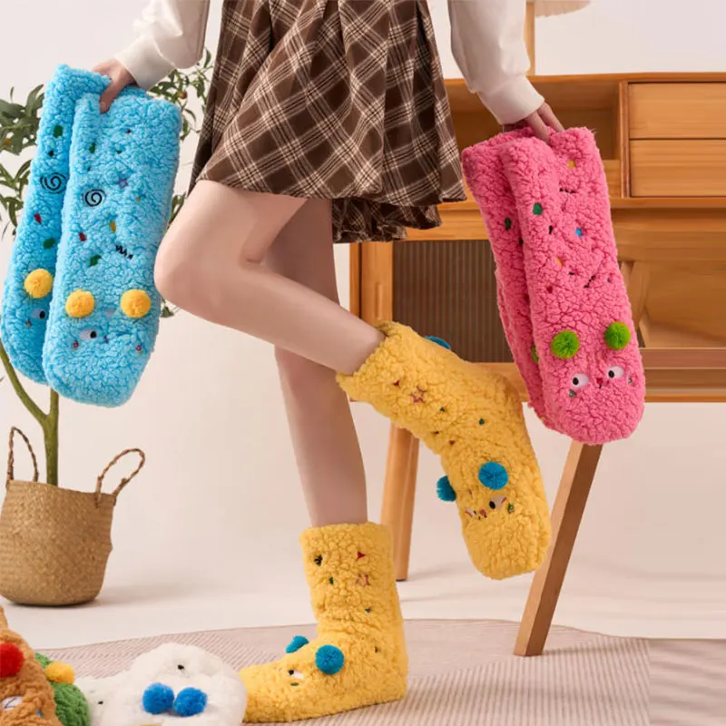 

Милые забавные женские носки для сна с мультяшной вышивкой животных, толстые теплые зимние носки из флиса ягненка, носки, зимние аксессуары, новинка