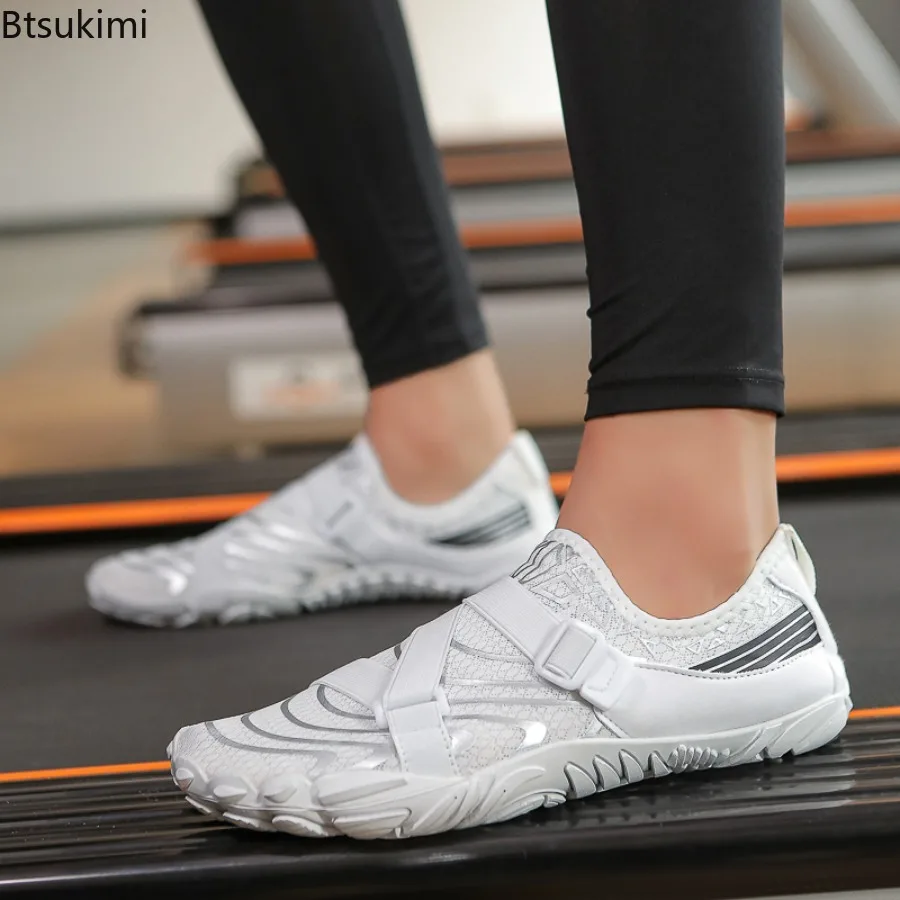 New Breathable Non-Slip Outdoor Sports Shoes Yoga Dancing Water Crossing Indoor Fitness Running Mucltiple Usee Training Shoes