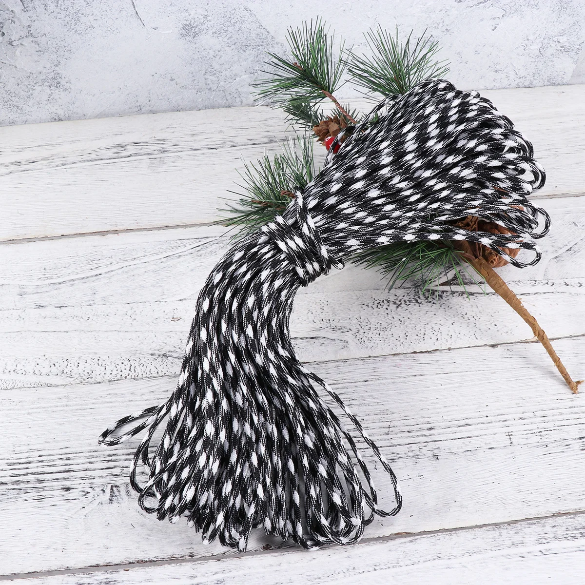 

30.5M Camouflage Paracord Rope Polyester Braided Survival Cord For Outdoor Camping Hiking Lanyard Heavy Duty Utility Umbrella