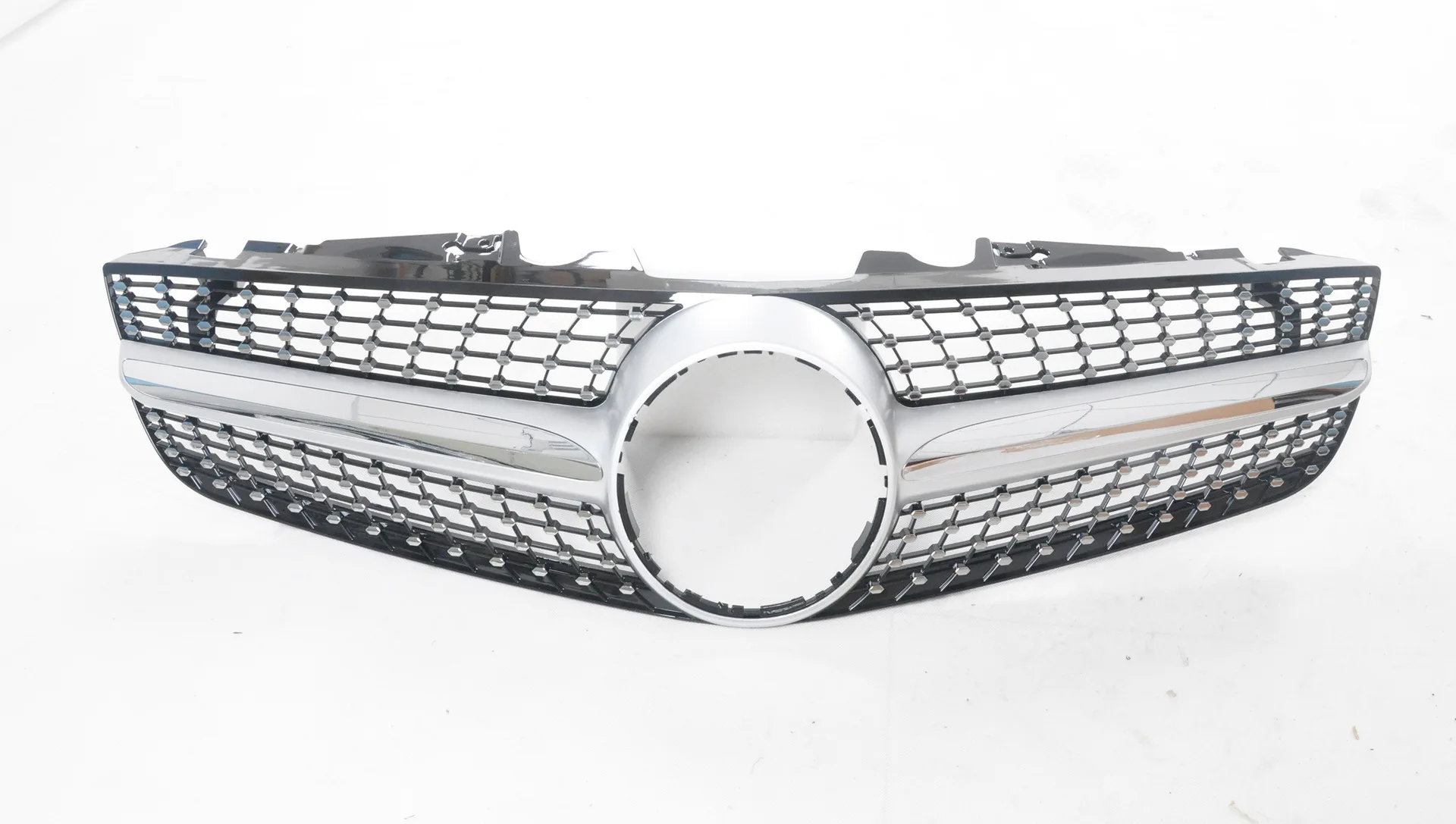 XVIP Silver Diamonds Style Front Bumper Grille Radiator For Mercedes Benz E-Class W231 E250 E350 E550 10-13 Racing Grills Upper