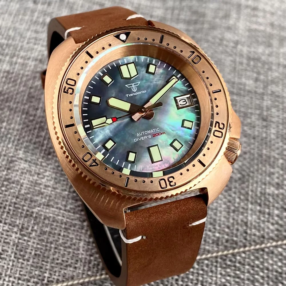Mother of Pearl Material Green Luminous Dial CuSn8 Solid Bronze Turtle Sapphire Glass Diver Japan NH35 Watch 200m Waterproof