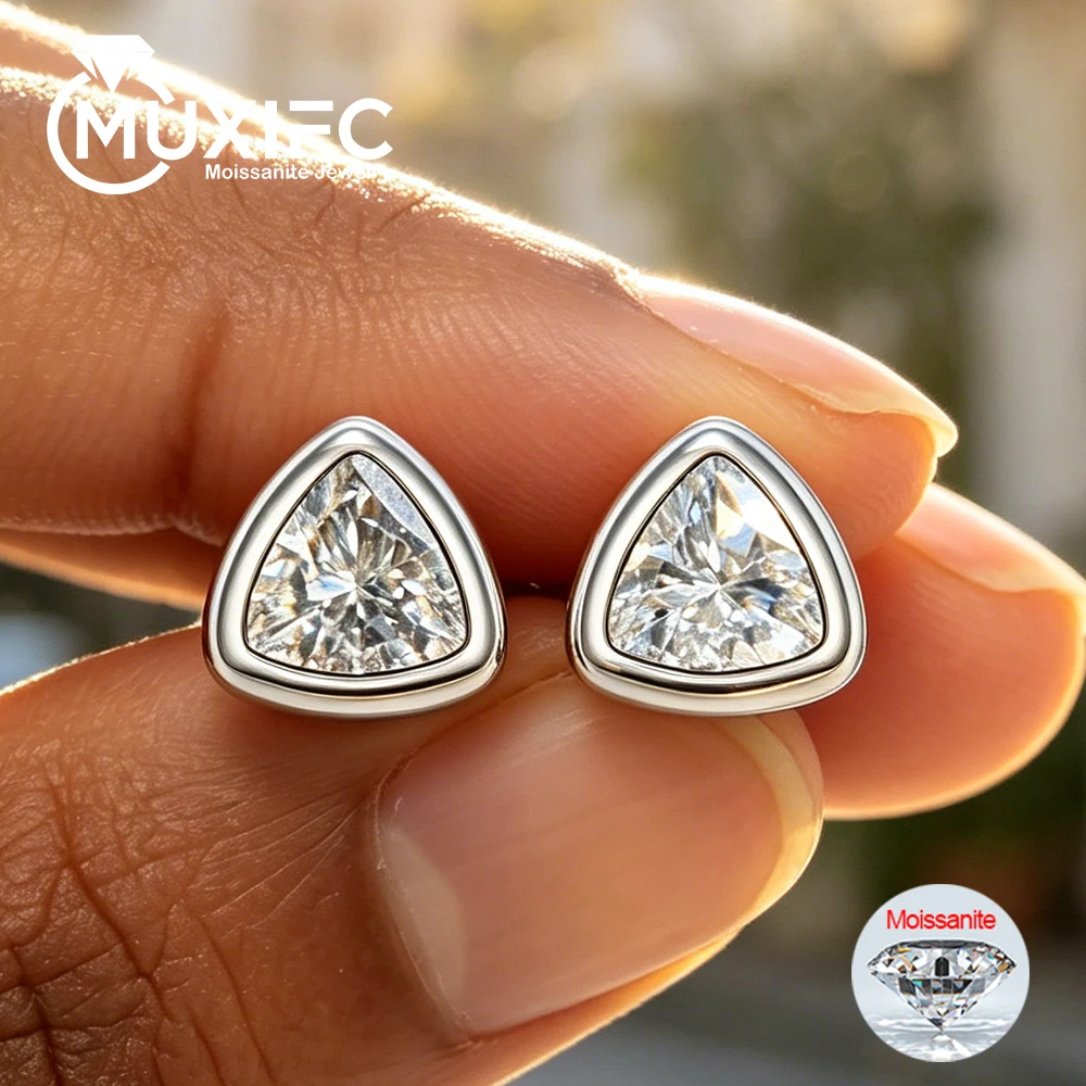 

0.5ct Trillion Cut Moissanite Stud Earrings for Women D Color Triangle Diamond 925 Sterling Silver Ear Studs Party Jewelry Gifts