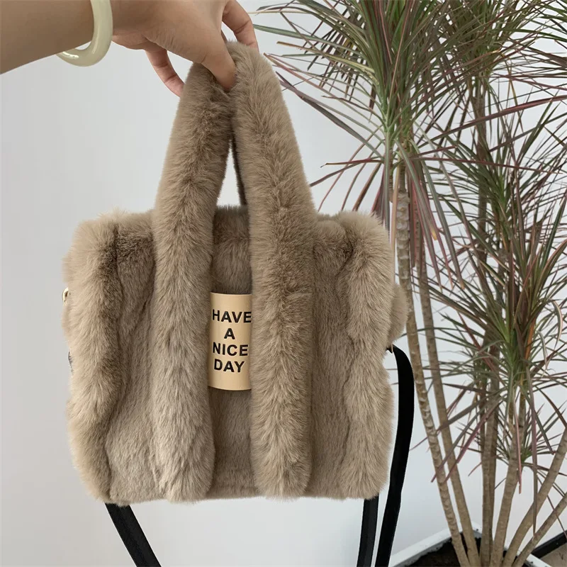 2023 Autumn And Winter New Imitation Rabbit Fur Tote Bag Women Large-capacity Shoulder Bag Messenger Bag Leisure Plush Fur Bag