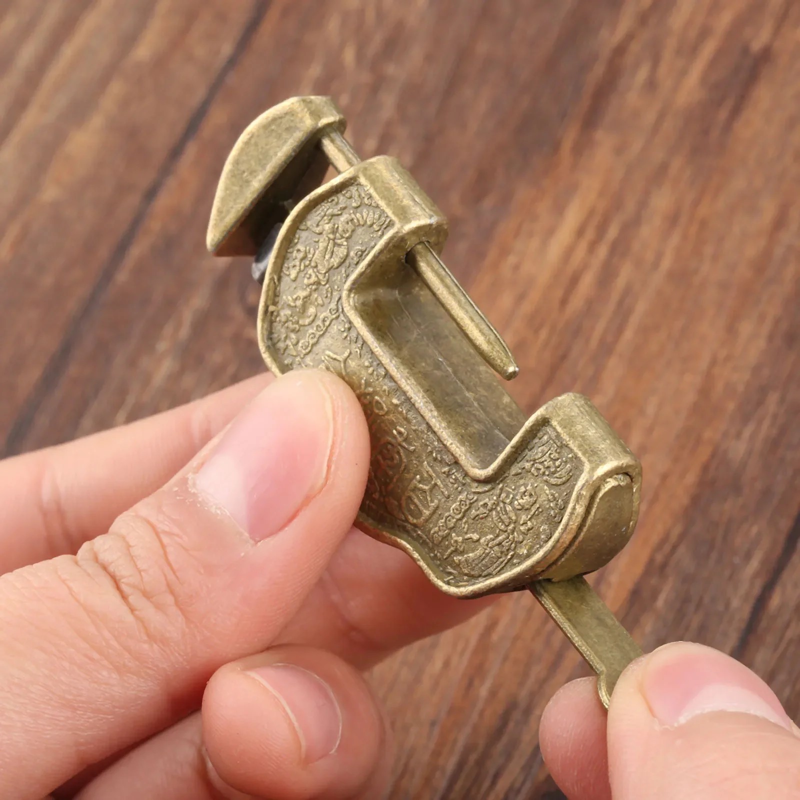 Chinese Antique Old Padlock Wooden Box Lock Jewelry Chest Wood Box Padlock for Suitcase Drawer Cabinet Door Hardware Locks