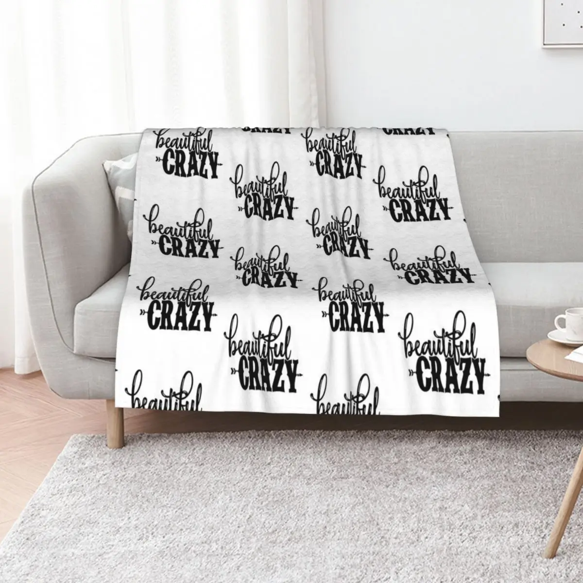 Beautiful Crazy Throw Blanket Tourist Thin Beach Multi-Purpose Luxury Brand Decorative Beds Blankets