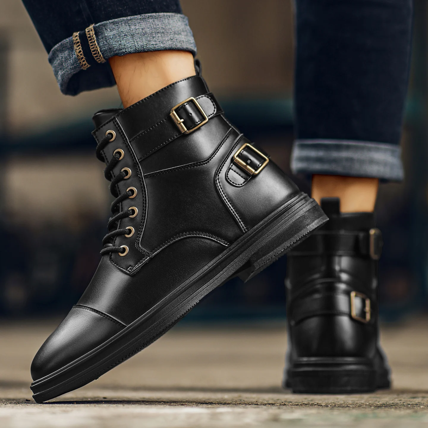 Men's Casual Short Boots  Autumn British Style Anti Slip Wear Resistant Retro Mid Top Pointed Leather Boots Slip On Work Boots