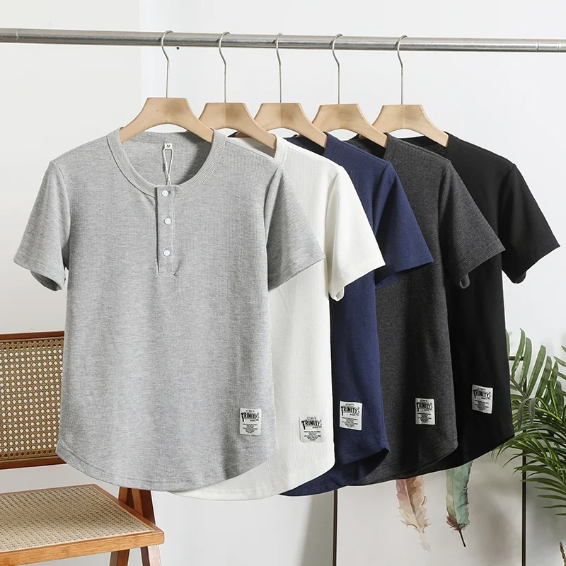 

Высококачественная мужская футболка с круглым вырезом и коротким рукавом, повседневный дизайн, с воротником-хенли на пуговицах, летняя модная молодежная модель
