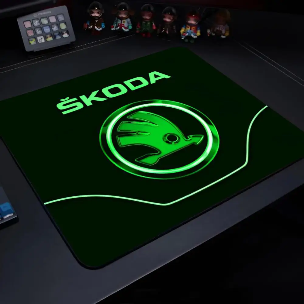 Super Skoda Car Logo Mouse Pad Gaming Laptops Keyboard Mat Deskmat Pc Accessories Desk Protector Mousepad Gamer Mats Anime