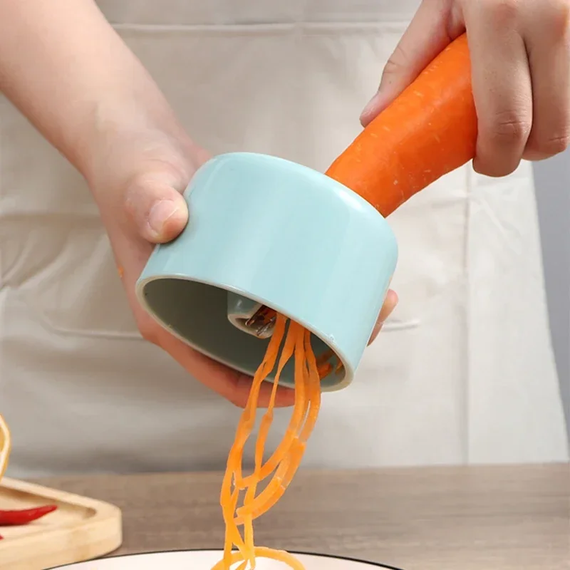 Carrot Cucumber Grater Spiral Blade Cutter Vegetable Fruit Spiral Slicer Manual Potato Carrot Radish Rotating Grater Salad Tools