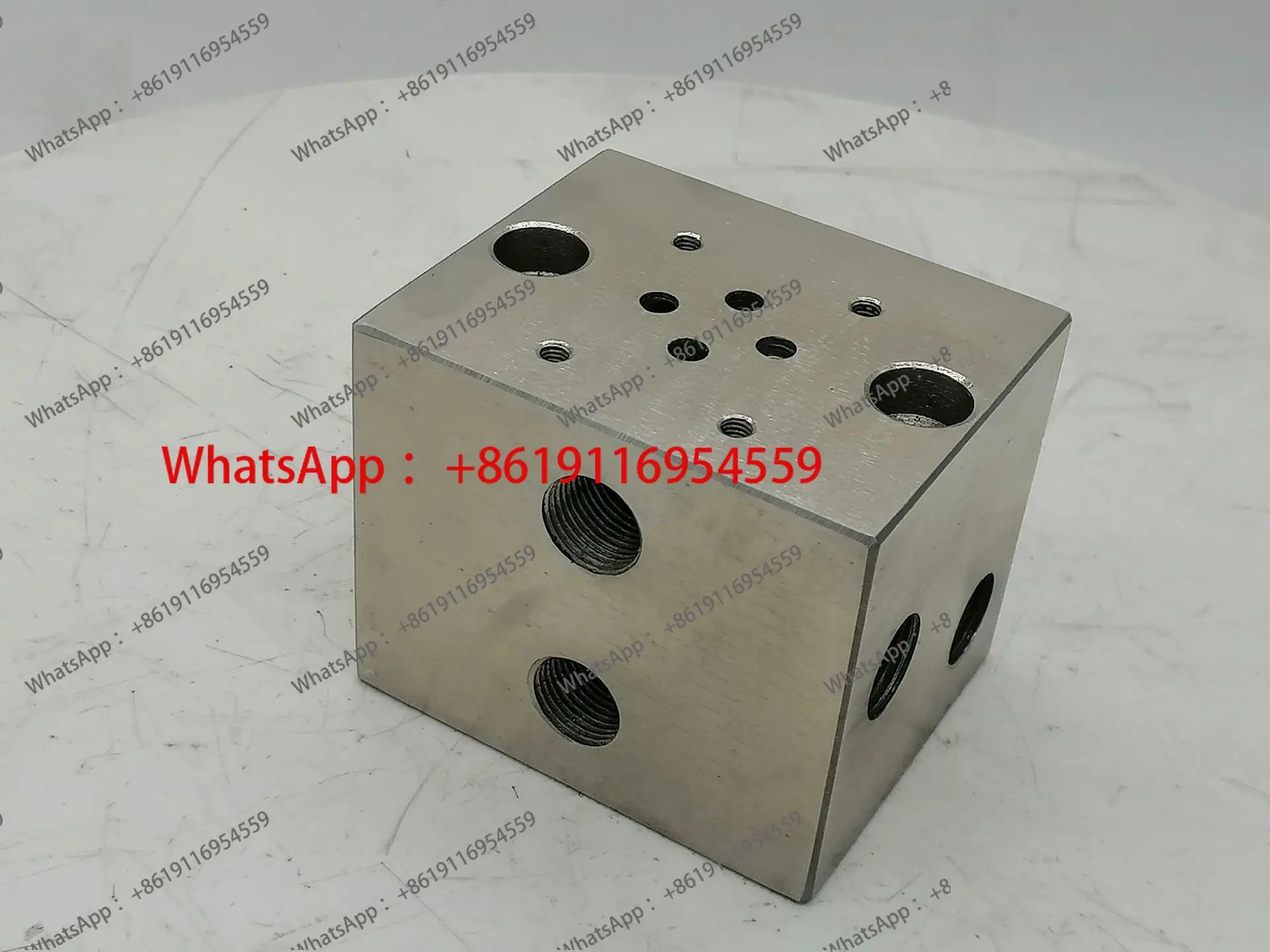 Hydraulic valve block No. 45 Forged steel oil circuit block Integrated block Hydraulic valve Oil circuit  valve group