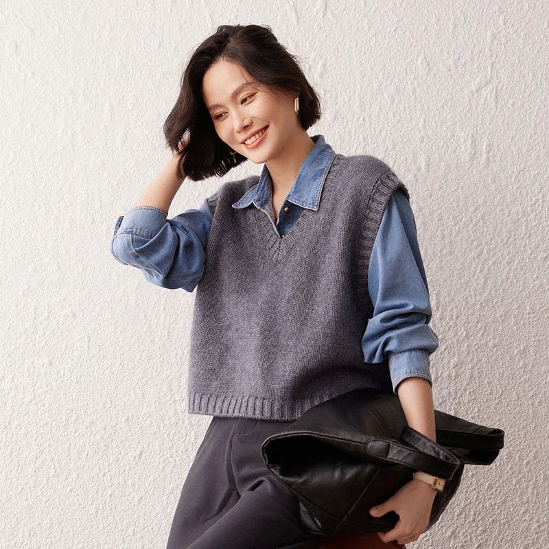 

Hong Kong Style Retro Elegant Versatile 100% Cashmere Vest Women Thickened Sleeveless Short Vest Solid Color Knitted Vest