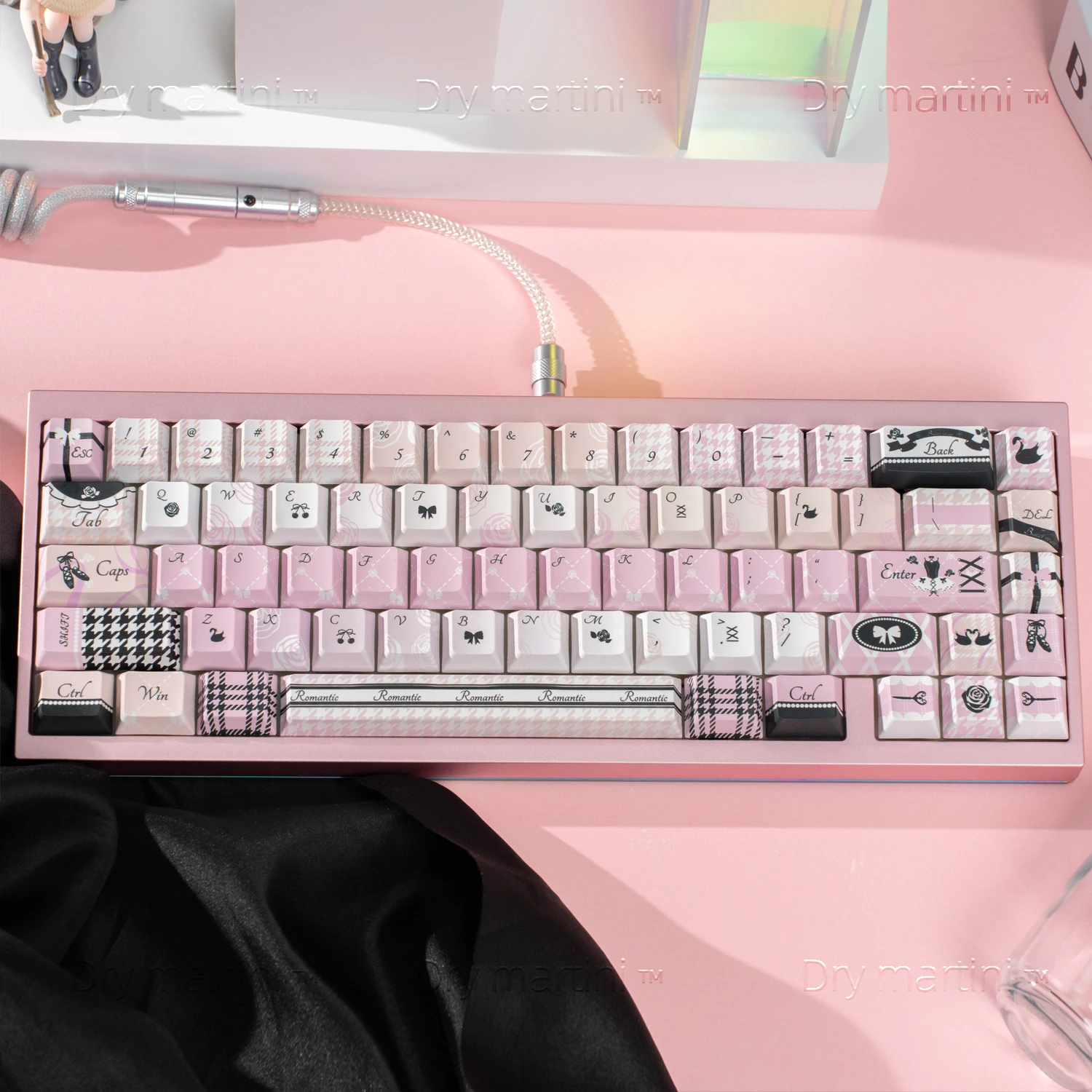 Black Swan Theme Keycap Set Gift 130 Keys PBT Cute Personalized Keyboard Cap Chreey/MO Profile Key Cap for Mechanical Keyboard