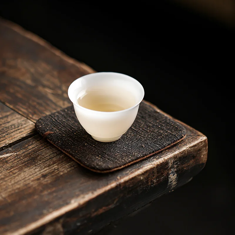 Fragrant cloud yarn coaster handmade old material tussah silk square tea tray fabric insulation pad zen high-end light tea mat