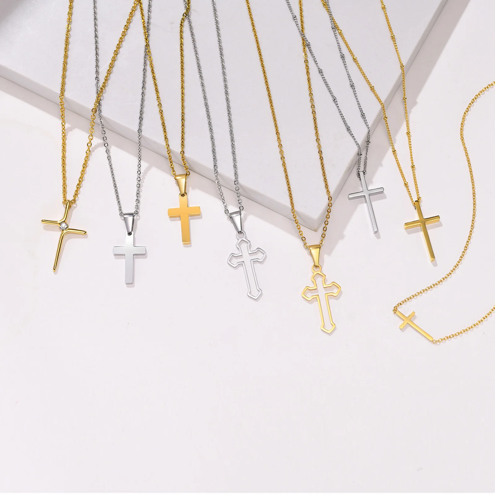 Vnox Cross Necklaces for Women,Hollow Vertical Cross Pendant, Christ Faith Jesus Jewelry, Minimalist Chic Fashion Elegant Collar