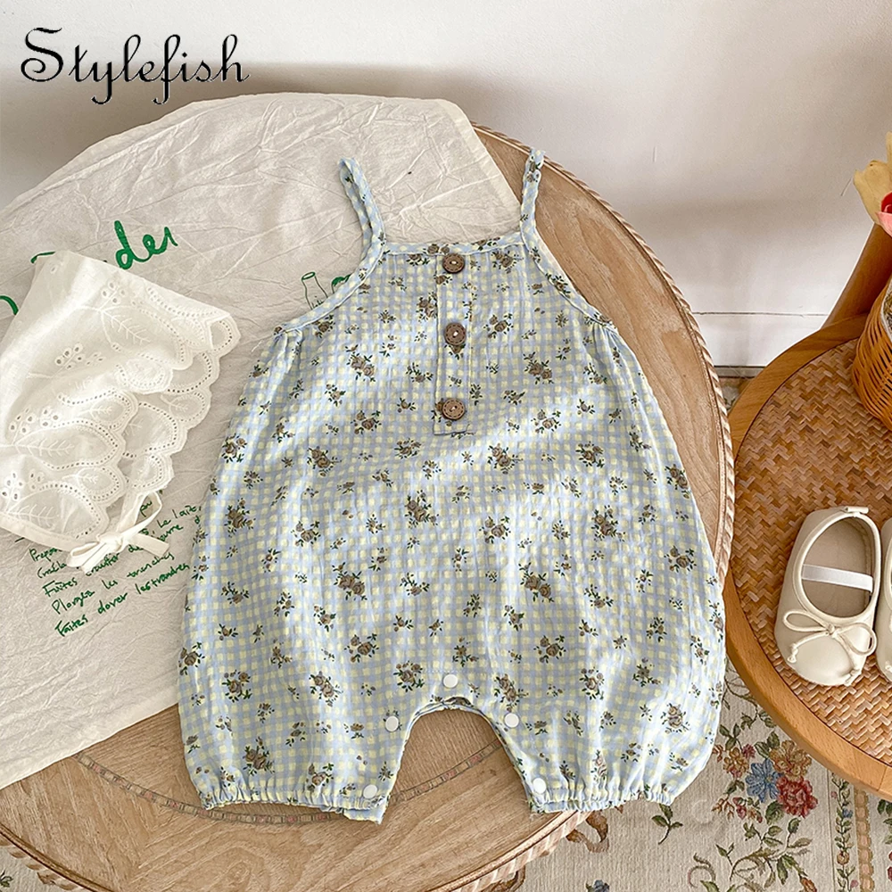 Ins summer new baby girl baby personality pure cotton versatile yarn dyed plaid printing suspender pants floral overalls pants