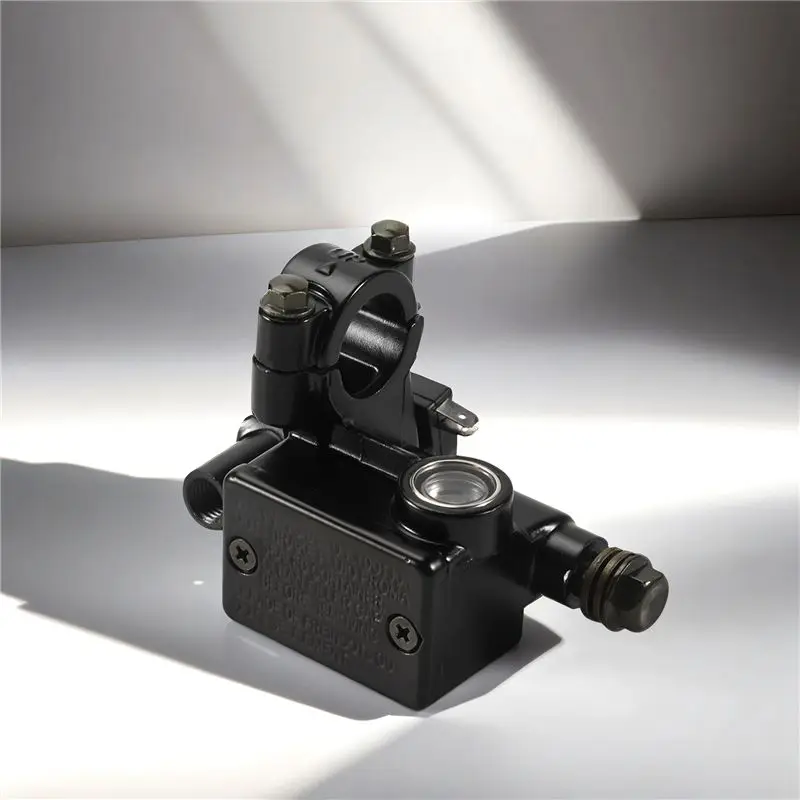 A56P-Motorcycle Brake Pump Body Front Brake Master Cylinder For KAWASAKI NINJA 300 250 /R /SL Z125 Z250 Z250SL Z300 KLX250/S